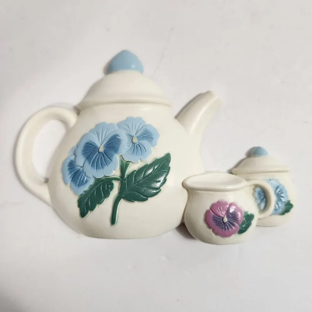 Vintage 1995 Burwood Floral Teapots & Bouquet 3 pc Wall Art Hanging Decor Set